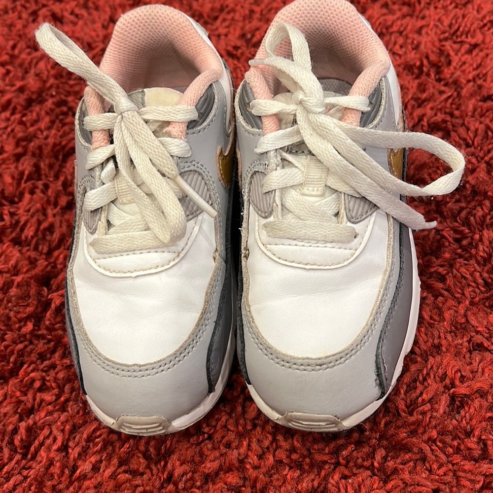 Nike Air Max Toddler 9c.